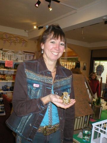 Judy Taylor (Bear Artist)