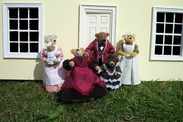 Sm. Welsh Family 2.JPG (60967 bytes)