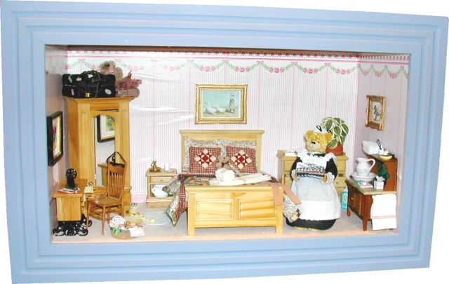 Teddy in Bedroom Roombox