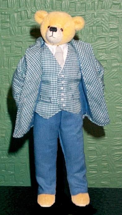 chap in blue.JPG (48264 bytes)