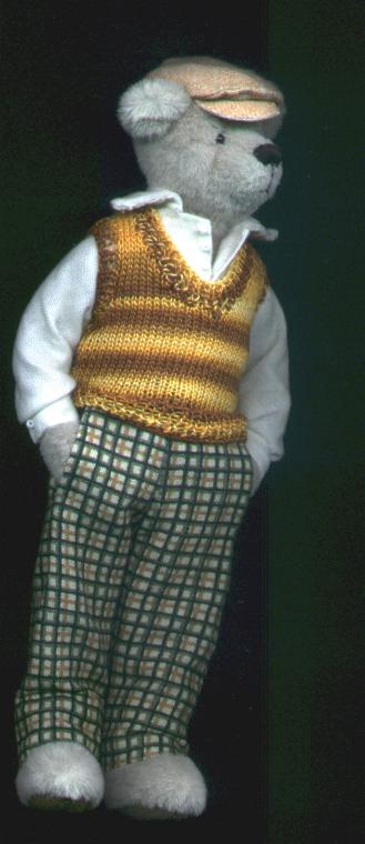 sleeveless jumper.JPG (35505 bytes)